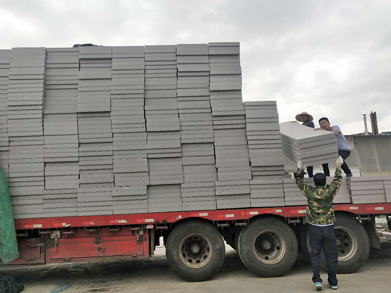 發(fā)貨現(xiàn)場(chǎng)